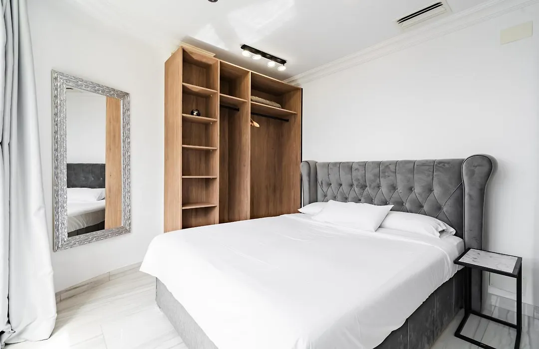 Puerto Banus Beach Apartments-1